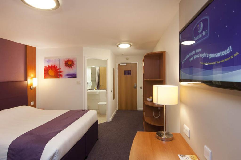Premier Inn London Hampstead المظهر الخارجي الصورة