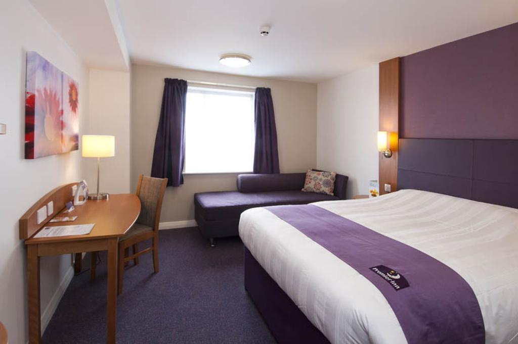 Premier Inn London Hampstead الغرفة الصورة