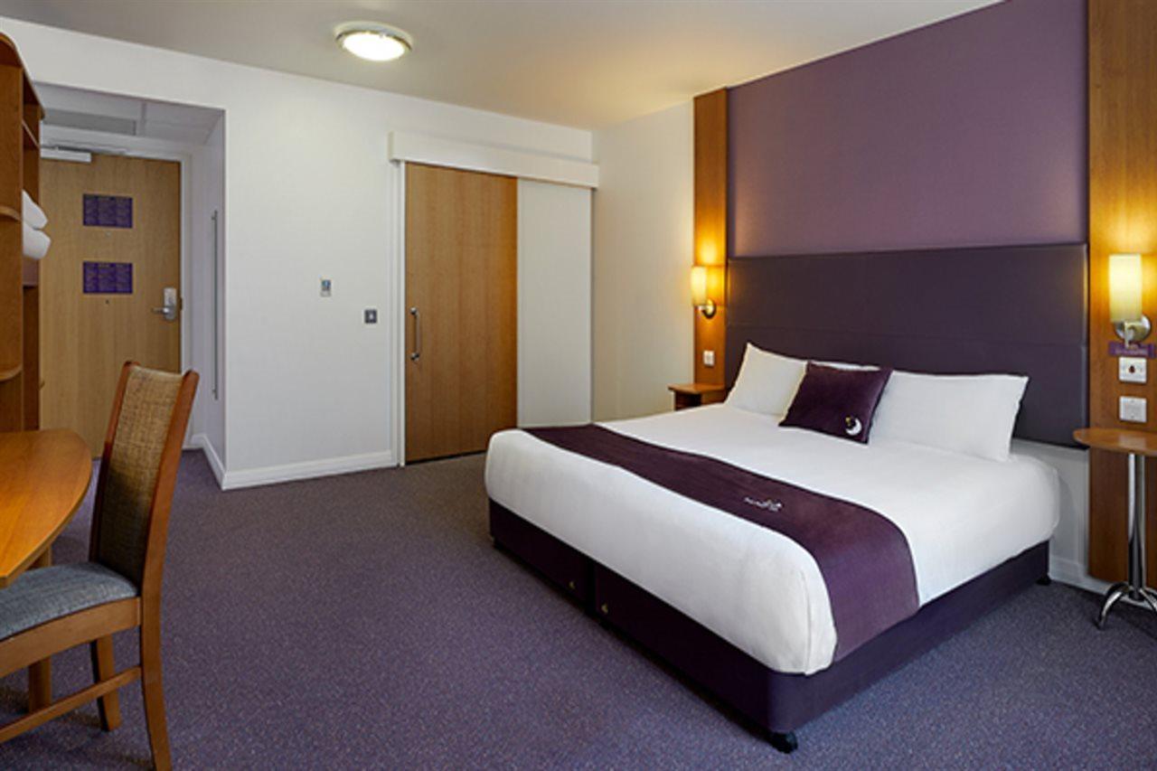 Premier Inn London Hampstead المظهر الخارجي الصورة