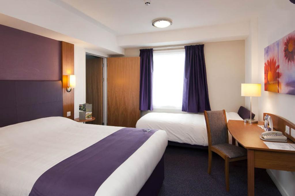 Premier Inn London Hampstead المظهر الخارجي الصورة