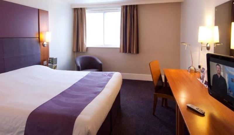 Premier Inn London Hampstead المظهر الخارجي الصورة